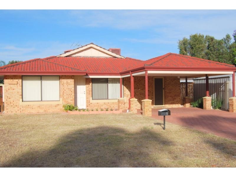 9 Sava Cove, Stratton WA 6056