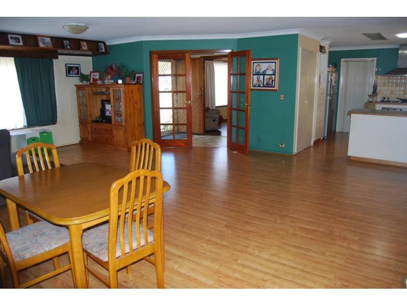 3 Nerrima Court, Cooloongup WA 6168