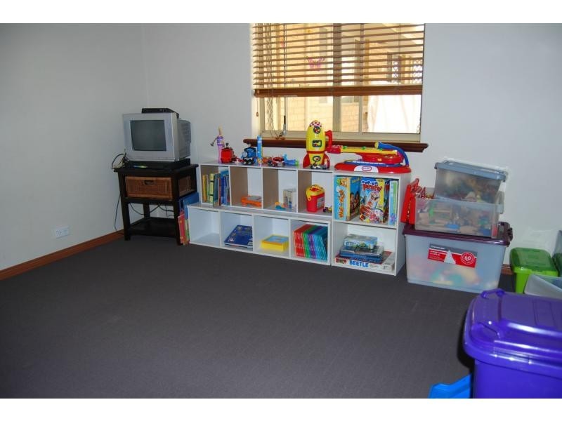 3 Nerrima Court, Cooloongup WA 6168