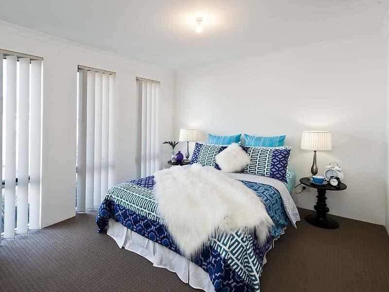 3 Balliol Court, Piara Waters WA 6112