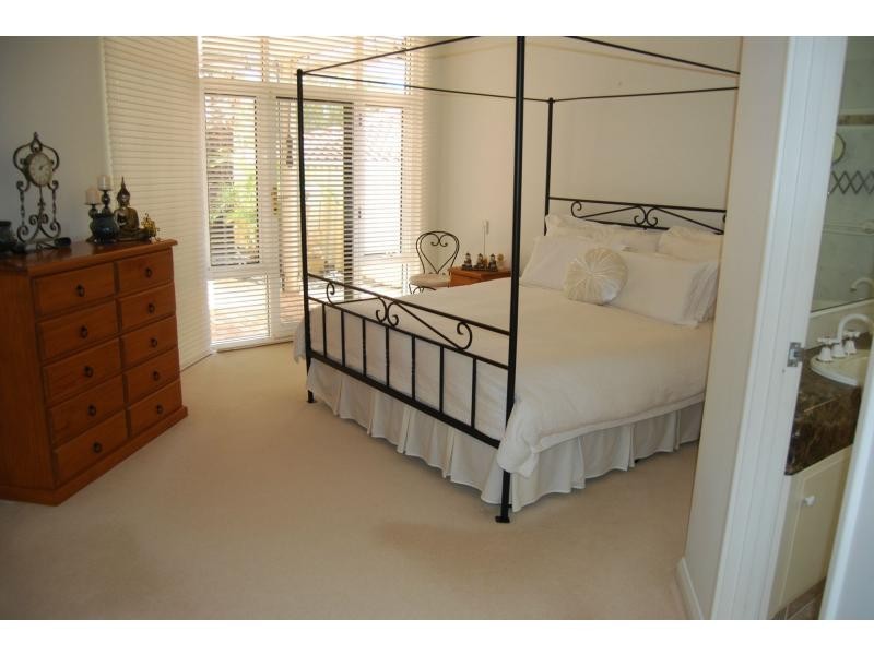 14 Carpenter Rise, Bull Creek WA 6149