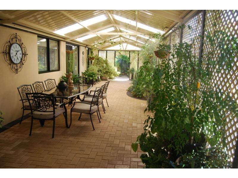 1 Sweets Link, Byford WA 6122