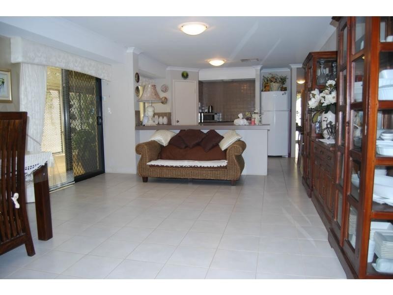 1 Sweets Link, Byford WA 6122