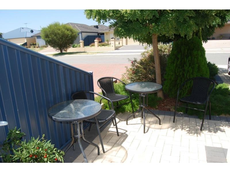 1 Sweets Link, Byford WA 6122