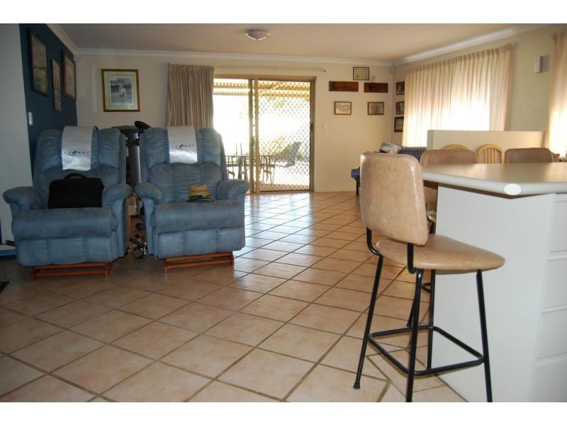 34 Firefalls Close, Huntingdale WA 6110