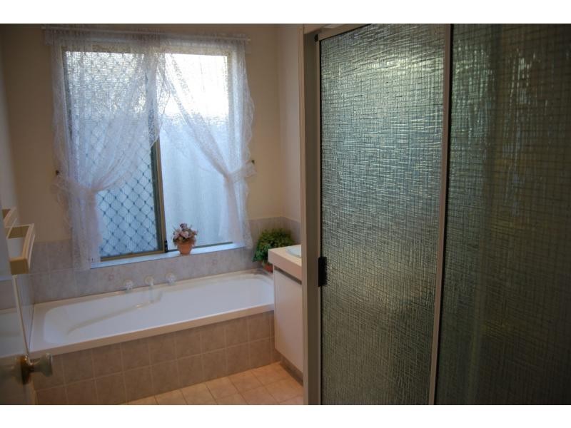 34 Firefalls Close, Huntingdale WA 6110