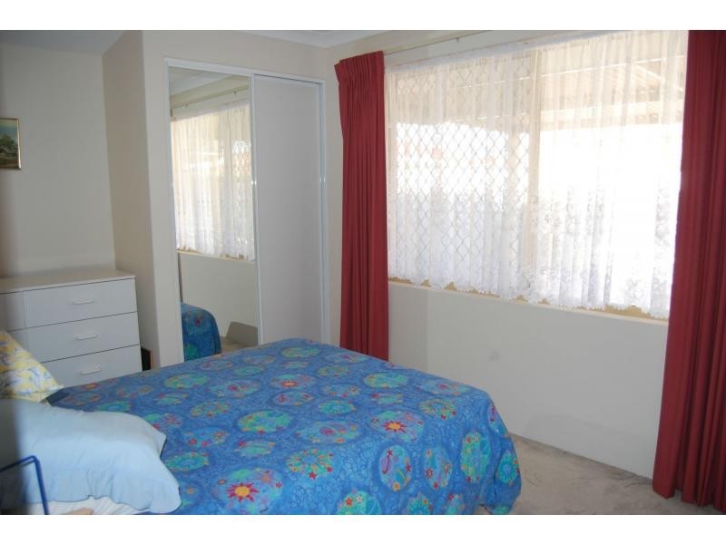 34 Firefalls Close, Huntingdale WA 6110