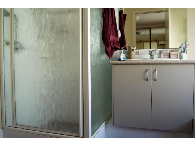 3 Nuchea Vista, Lakelands WA 6180