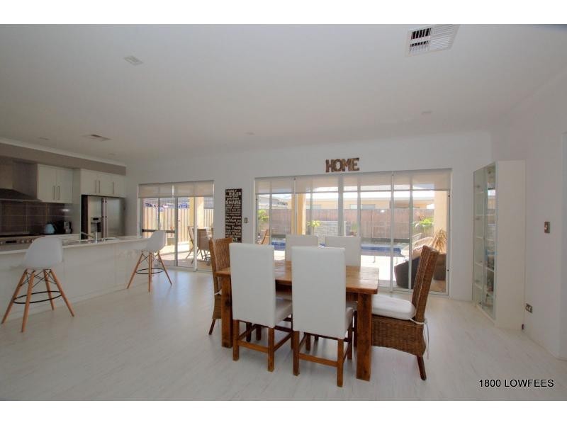 5 CARBON Street, Yanchep WA 6035