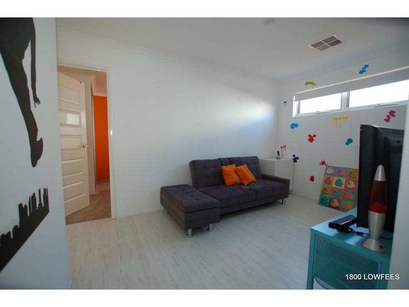 5 CARBON Street, Yanchep WA 6035