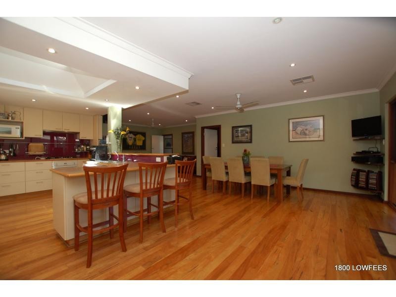 10 SEALE Close, Duncraig WA 6023