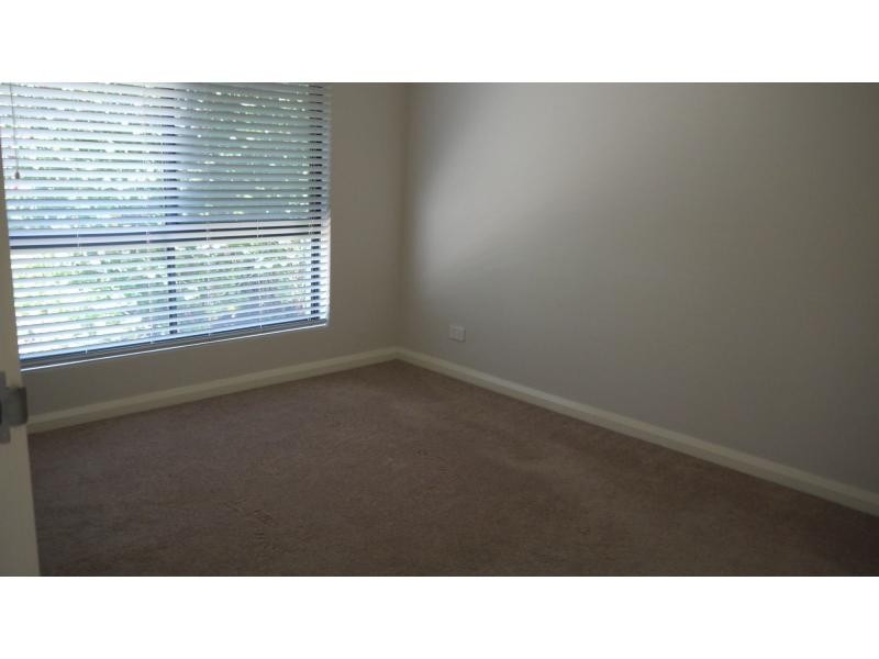 23 Traminer Way, Pearsall WA 6065