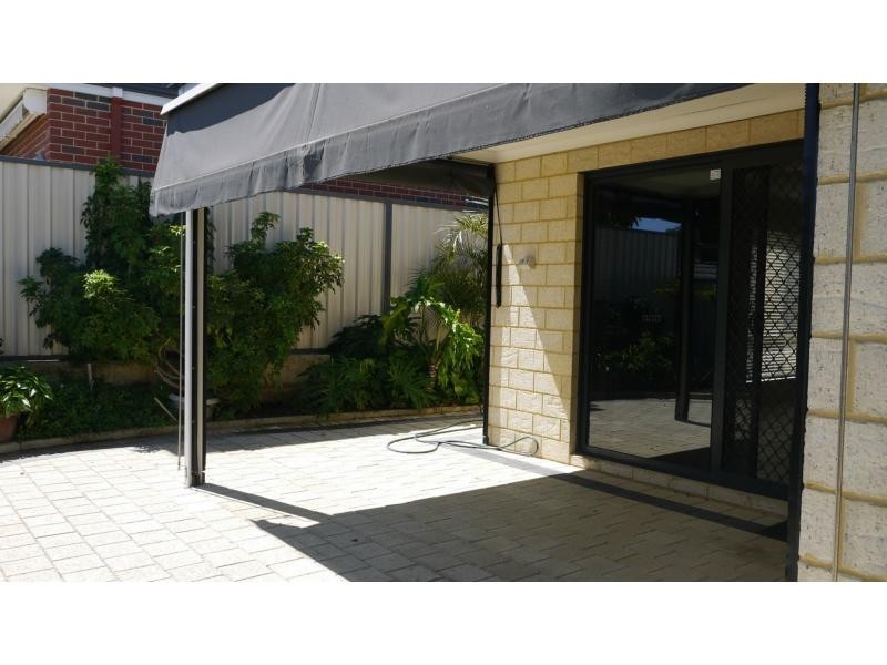 23 Traminer Way, Pearsall WA 6065