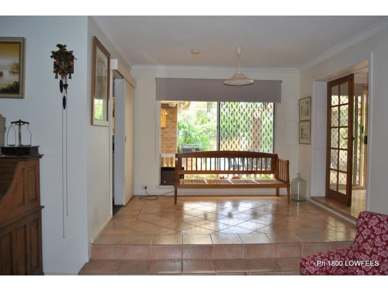 12 SILVER Place, Carine WA 6020