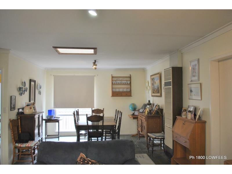 12 SILVER Place, Carine WA 6020