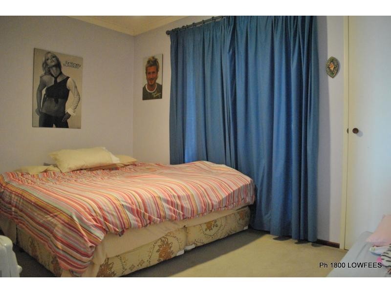 12 SILVER Place, Carine WA 6020