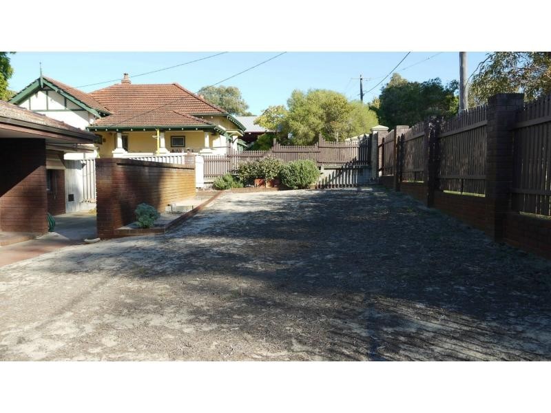 25 Anzac Terrace, Bassendean WA 6054