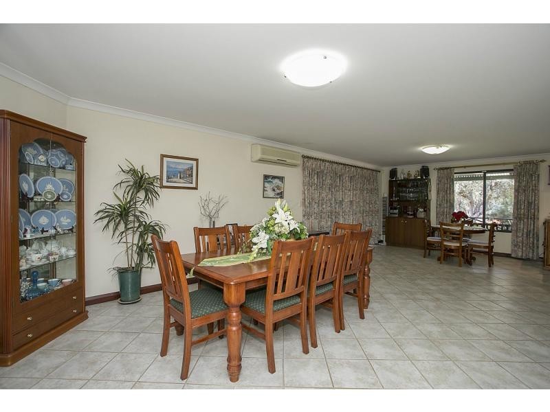 10 HARBOUR Elbow, BANKSIA GROVE, Banksia Grove WA 6031