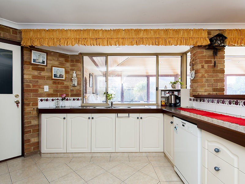 91 Eucalyptus Boulevard, Canning Vale WA 6155