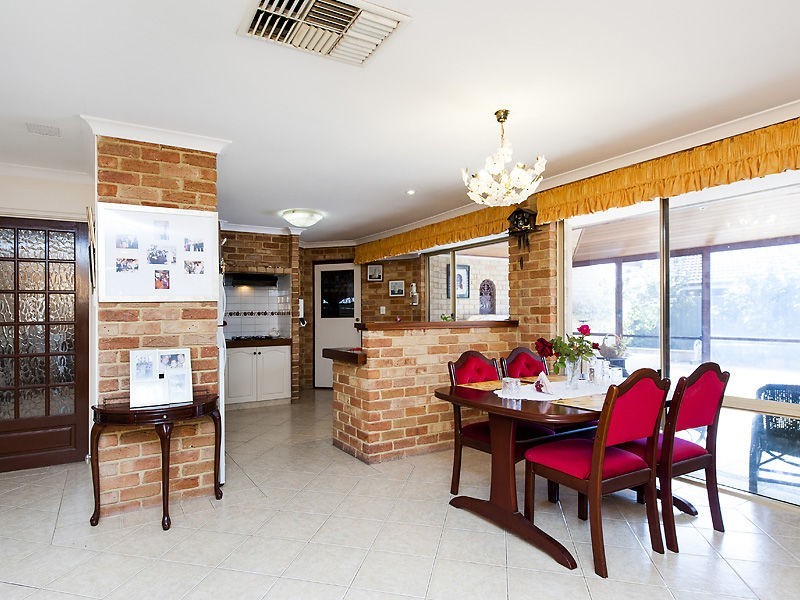 91 Eucalyptus Boulevard, Canning Vale WA 6155