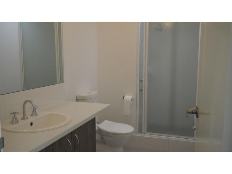 12 Nodder Lane, Banksia Grove WA 6031