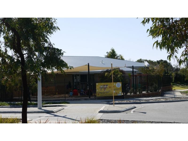 12 Nodder Lane, Banksia Grove WA 6031