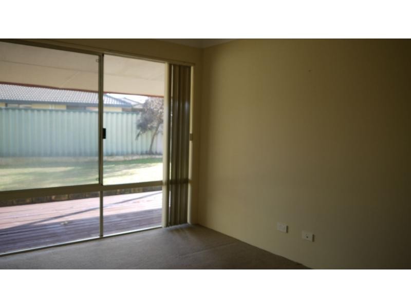 20 Achiever Avenue, Port Kennedy WA 6172