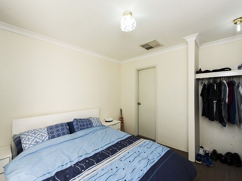 27 Nightingale Way, Warnbro WA 6169