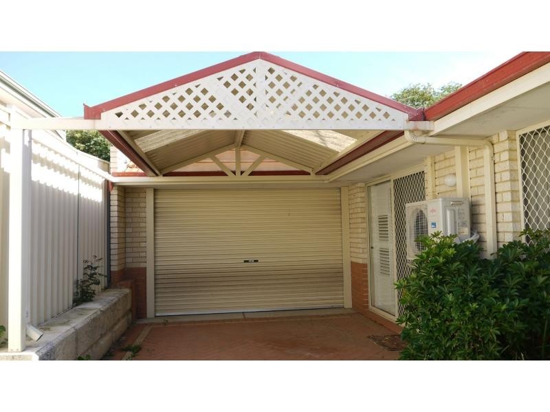 17 Robertson Court, Kingsley WA 6026