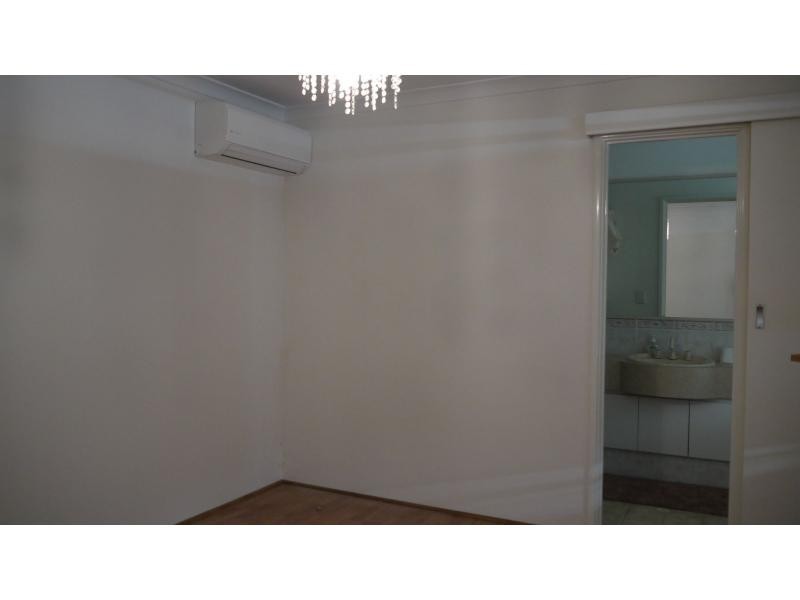 17 Robertson Court, Kingsley WA 6026