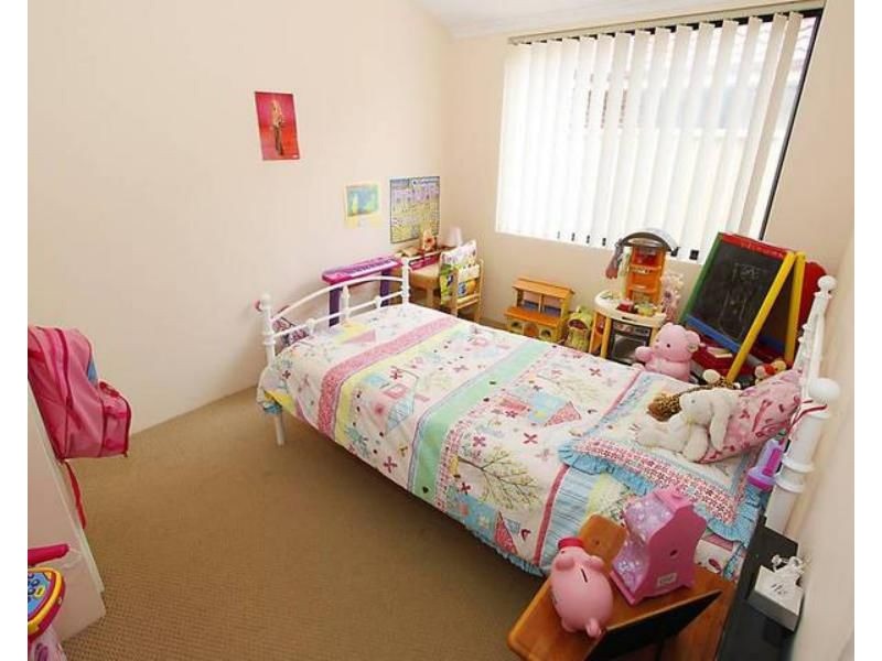 5 Neah Place, Butler WA 6036