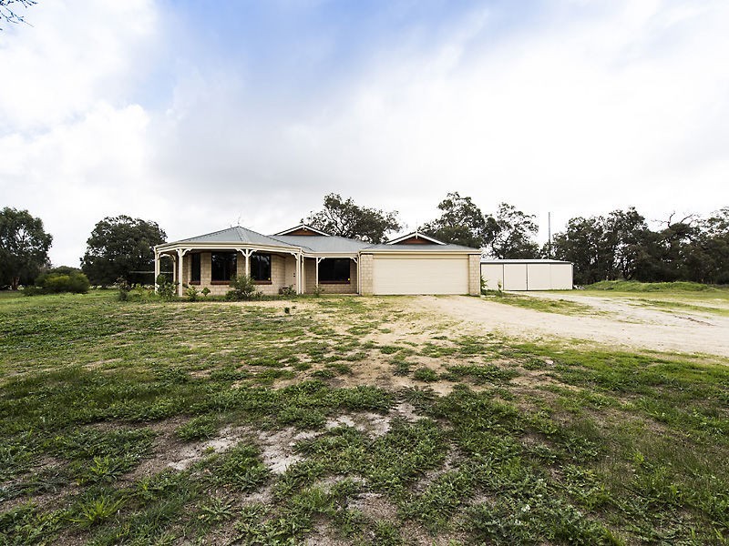 28 Peaceful Waters, Barragup WA 6209