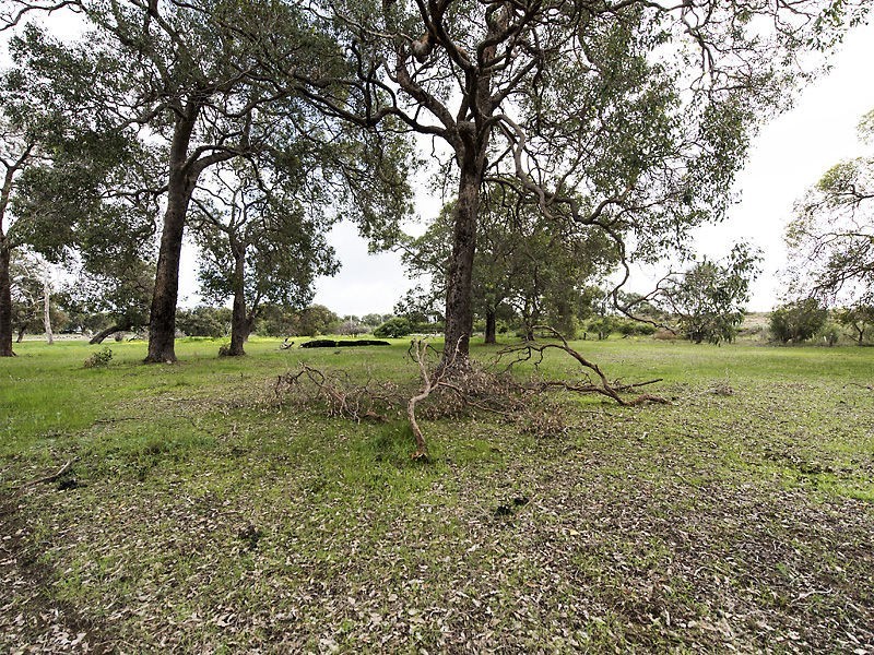 28 Peaceful Waters, Barragup WA 6209