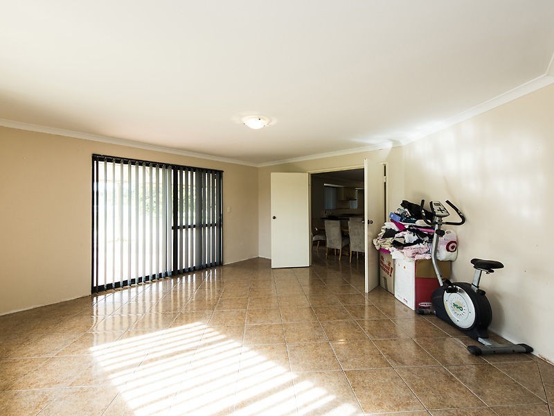 28 Peaceful Waters, Barragup WA 6209