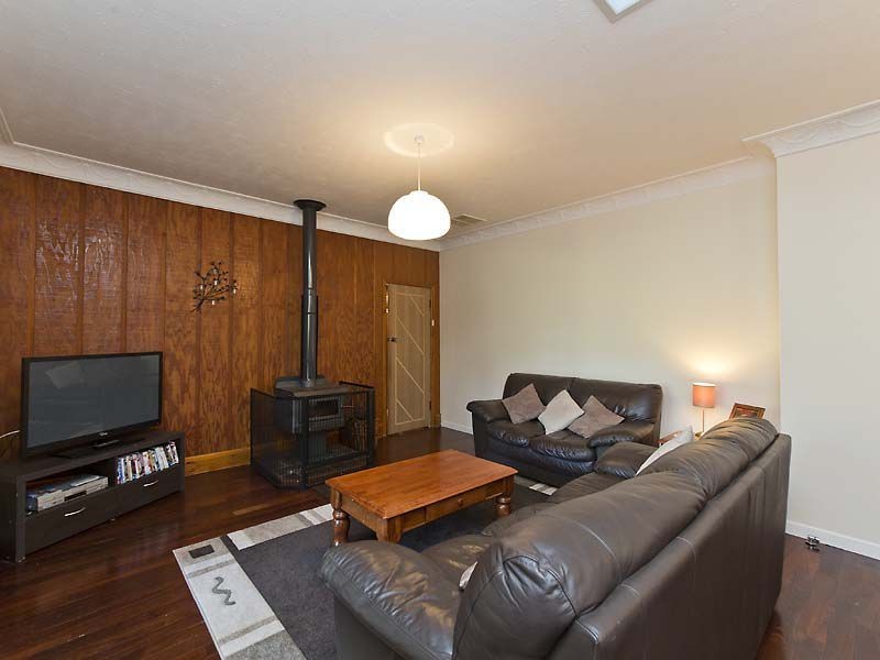 134 Victoria Road, Kenwick WA 6107