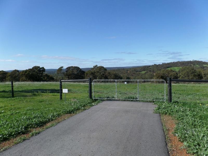 L62 Citron Way, Lower Chittering WA 6084