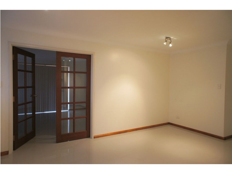 B/22 Twickenham Drive, Kingsley WA 6026