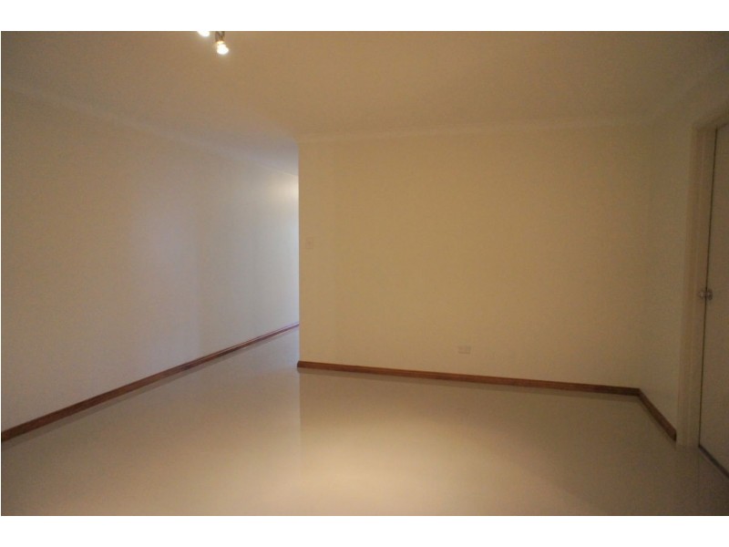 B/22 Twickenham Drive, Kingsley WA 6026