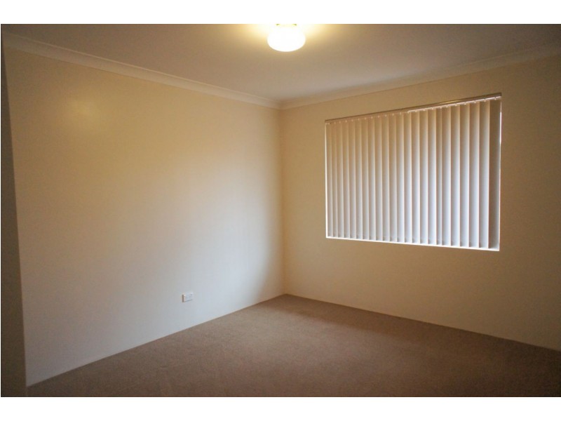 B/22 Twickenham Drive, Kingsley WA 6026