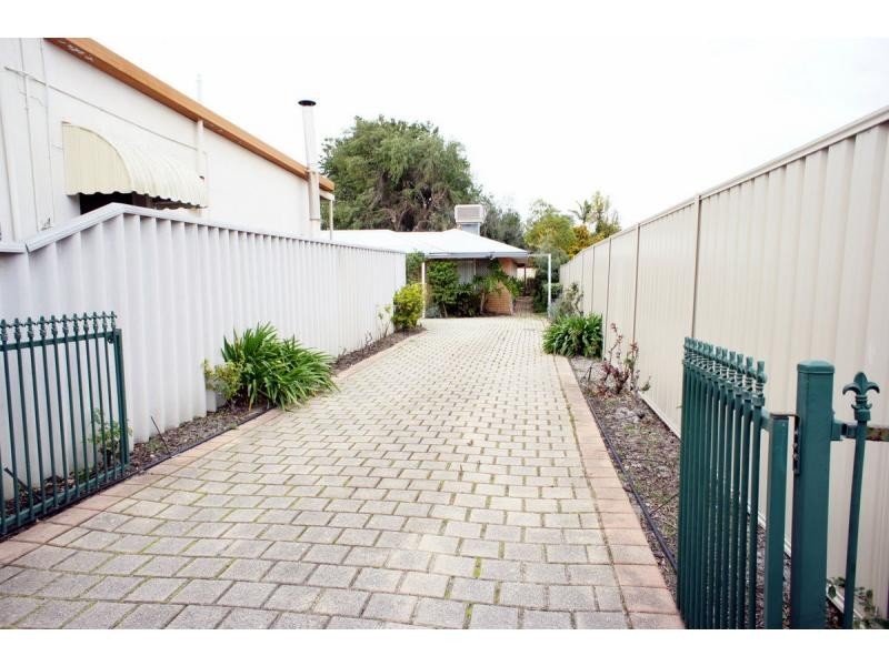 B/19 Brian Avenue, Mount Pleasant WA 6153