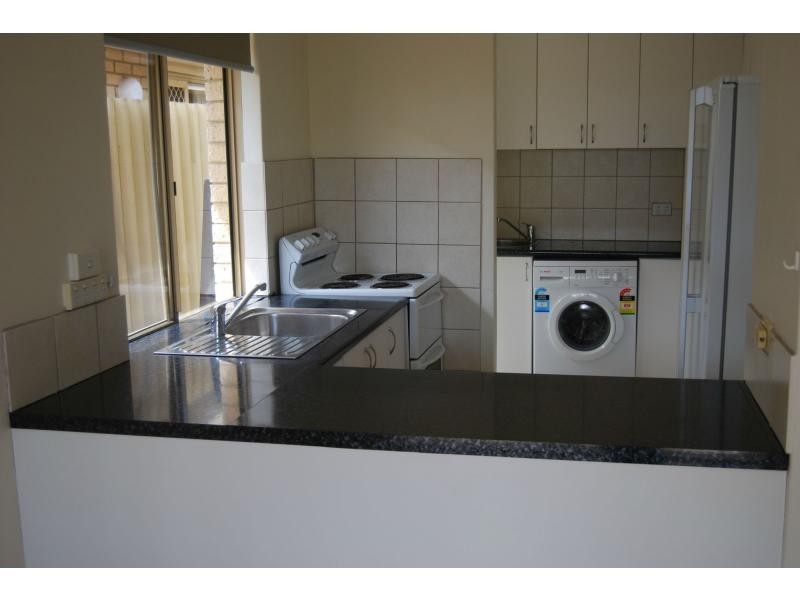 Villa 17/5 Merope Close, Rockingham WA 6168