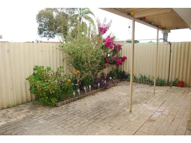 Villa 17/5 Merope Close, Rockingham WA 6168