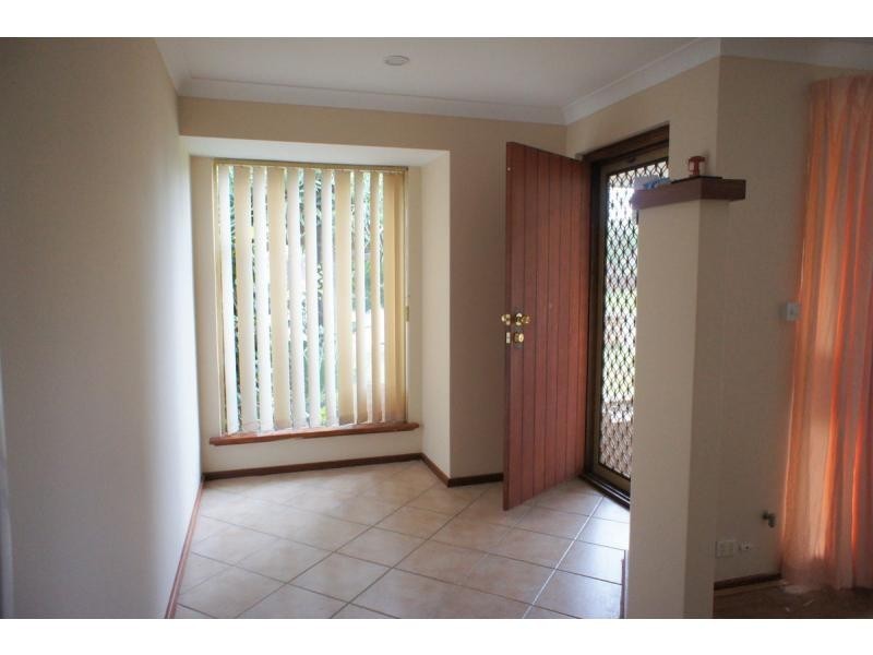 8 Strathig Close, Kingsley WA 6026