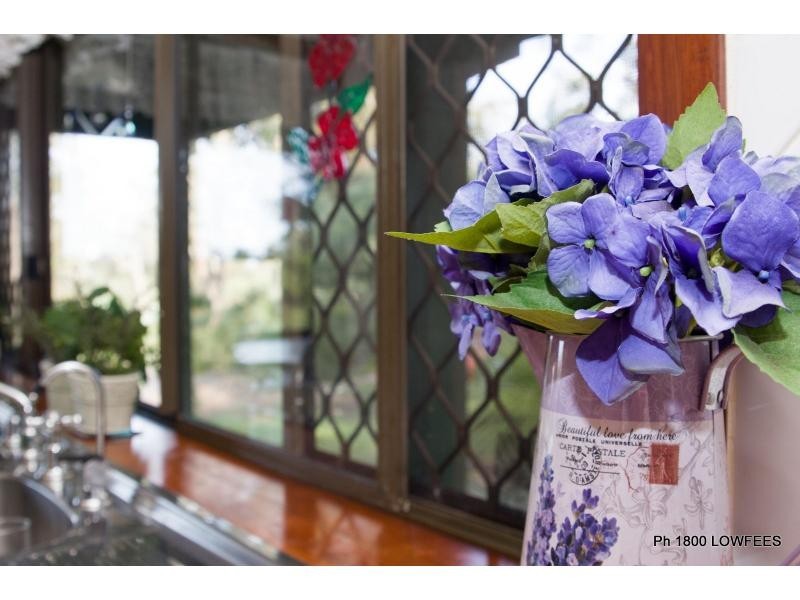 43 Kawina Road, Bickley WA 6076