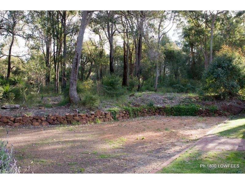 43 Kawina Road, Bickley WA 6076