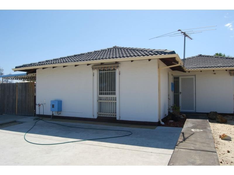 7 Teak Way, Maddington WA 6109