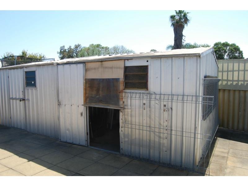 7 Teak Way, Maddington WA 6109