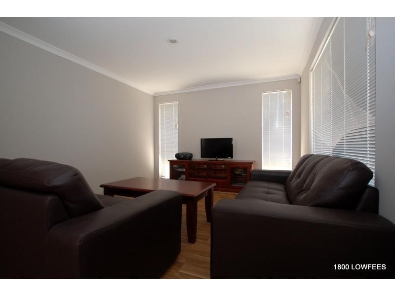 10 KARAKIN Terrace, Ellenbrook WA 6069