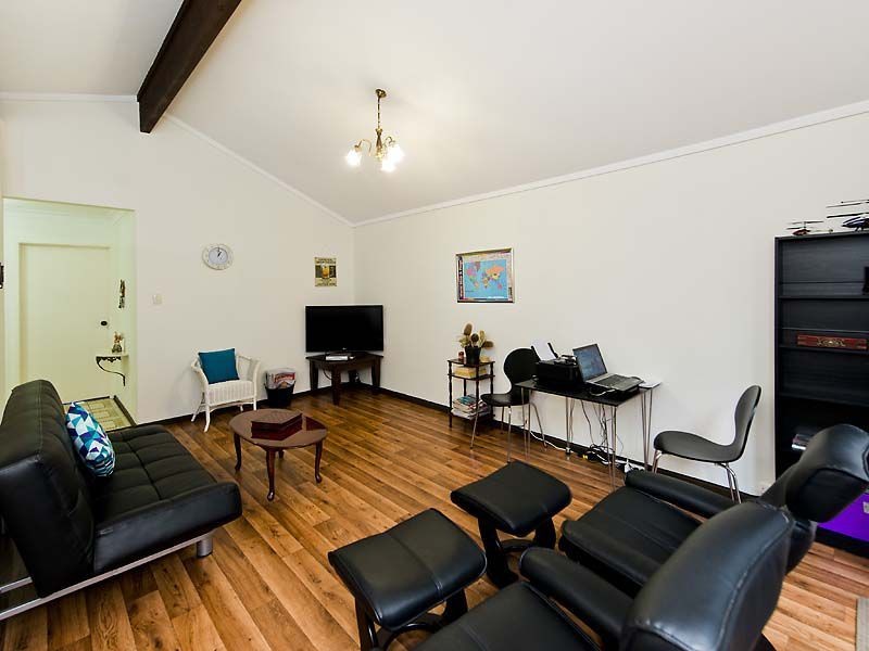 Villa 3/11 Kenton Street, Lynwood WA 6147