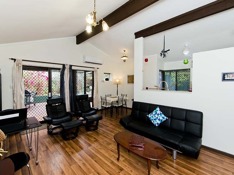 Villa 3/11 Kenton Street, Lynwood WA 6147